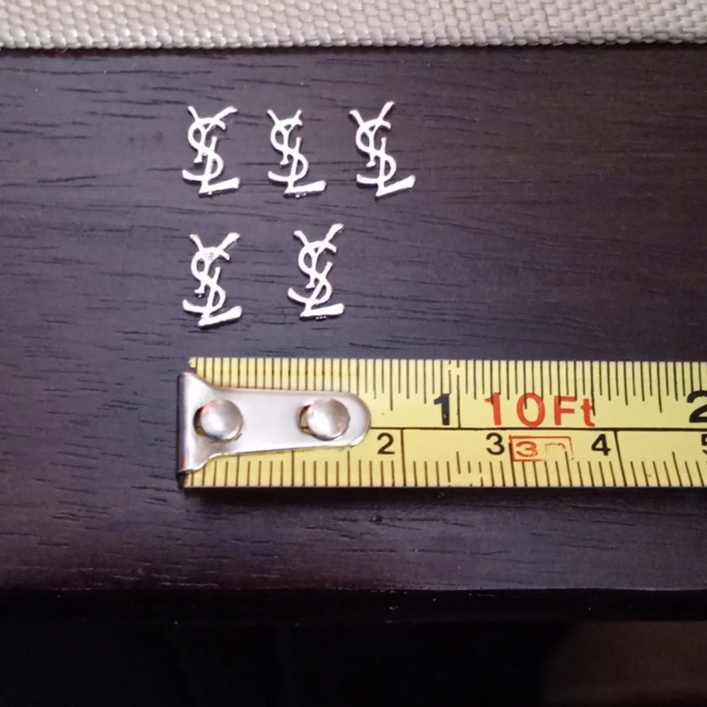 NEW  SILVER 3D METAL NAIL CHARMS